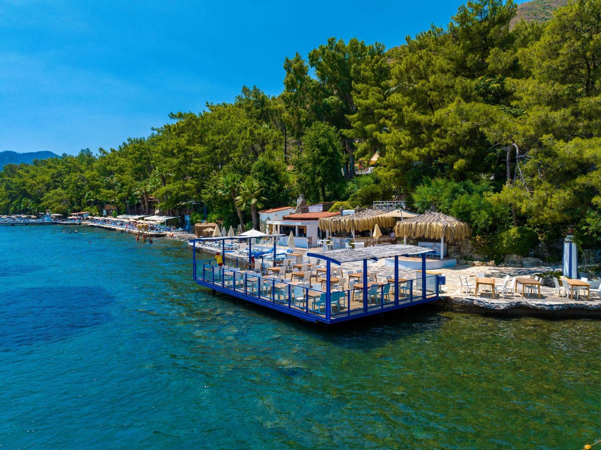 Labranda Mares Marmaris Hotel Esterno foto A beach in Skopelos