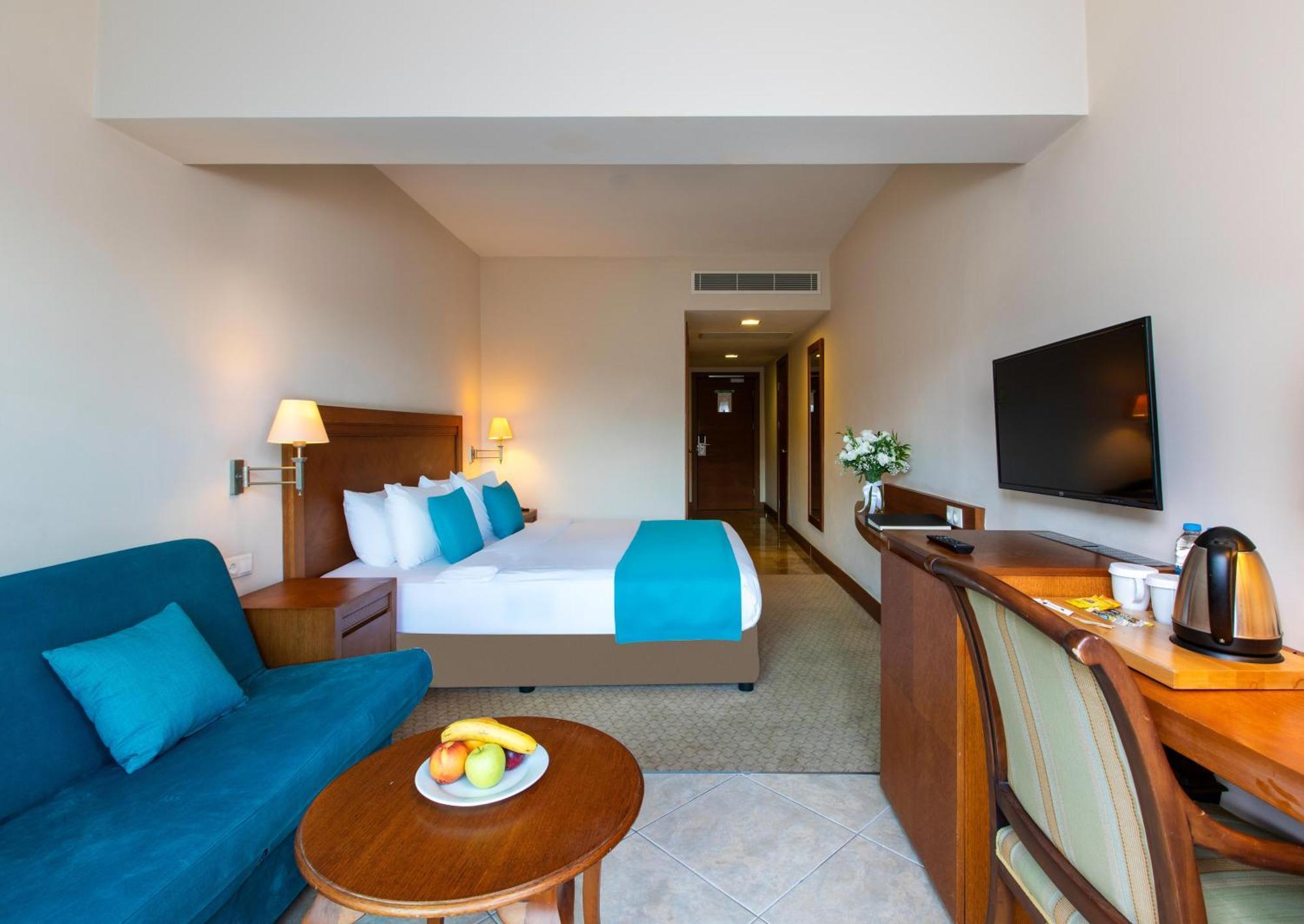 Labranda Mares Marmaris Hotel Esterno foto A room at the hotel