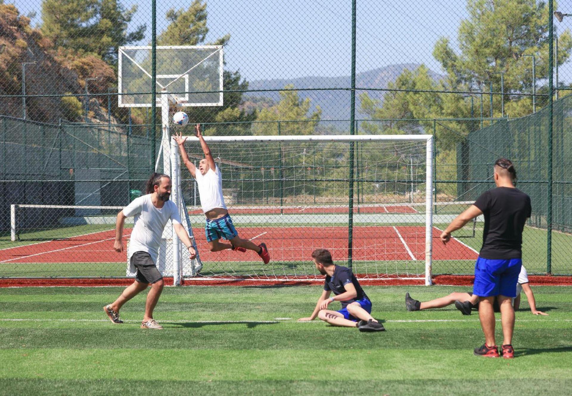 Labranda Mares Marmaris Hotel Esterno foto Basketball at the 2015 Maccabiah Games