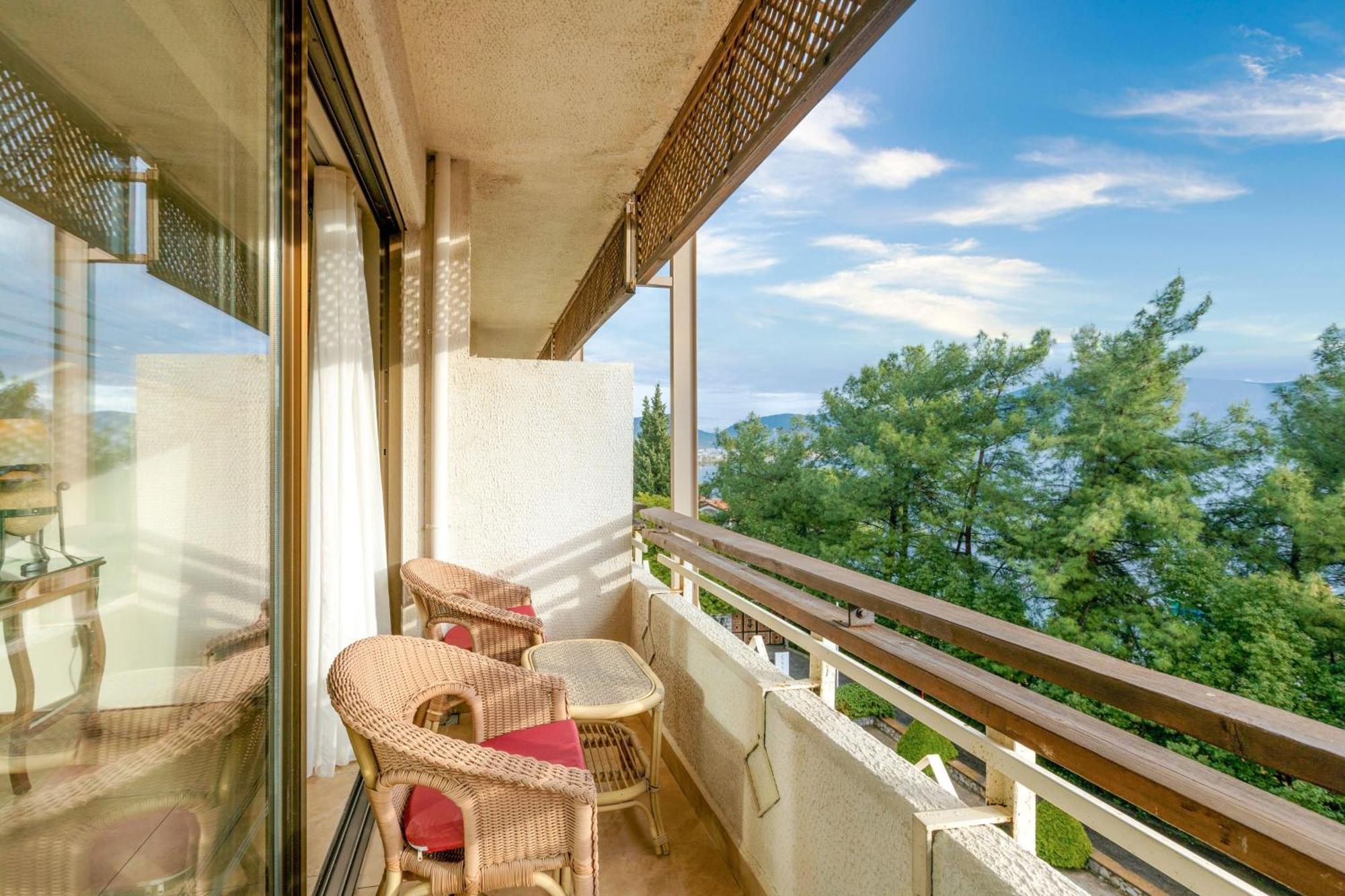 Labranda Mares Marmaris Hotel Esterno foto A balcony